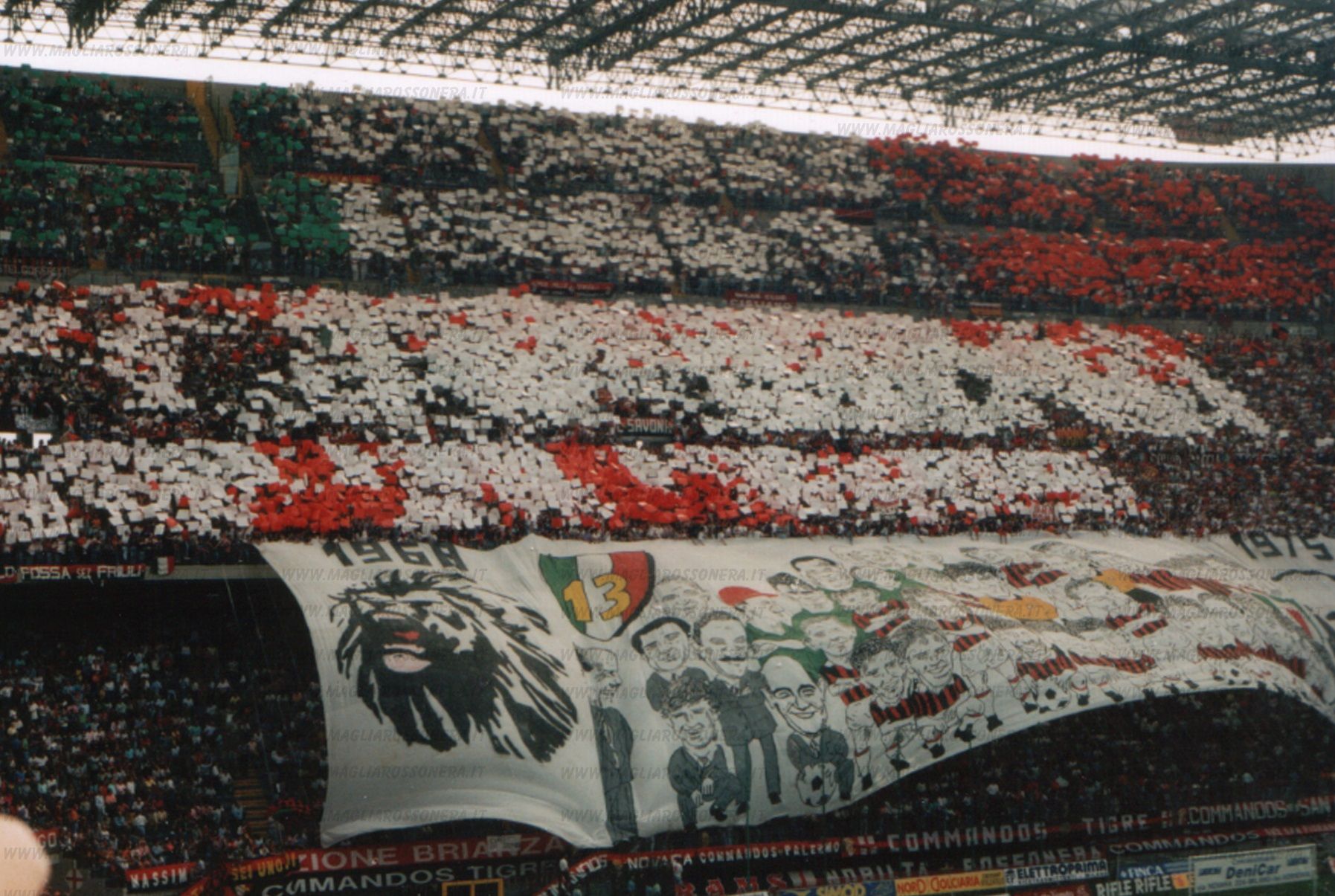 展现了他们 展现了他们